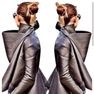 GRACIA origami jacket. Size Small